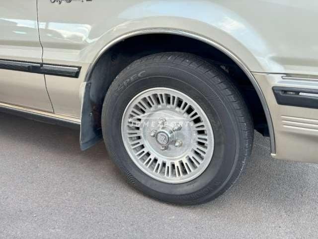 Toyota Crown 1983 thumbnail 17