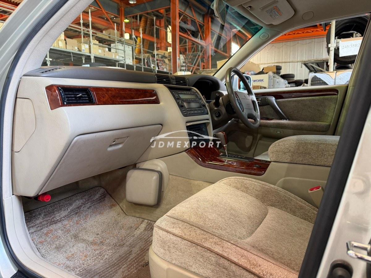 Toyota Crown Majesta 1999 thumbnail 45