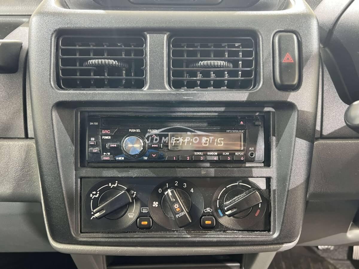 Mitsubishi Pajero Mini 1999 thumbnail 13