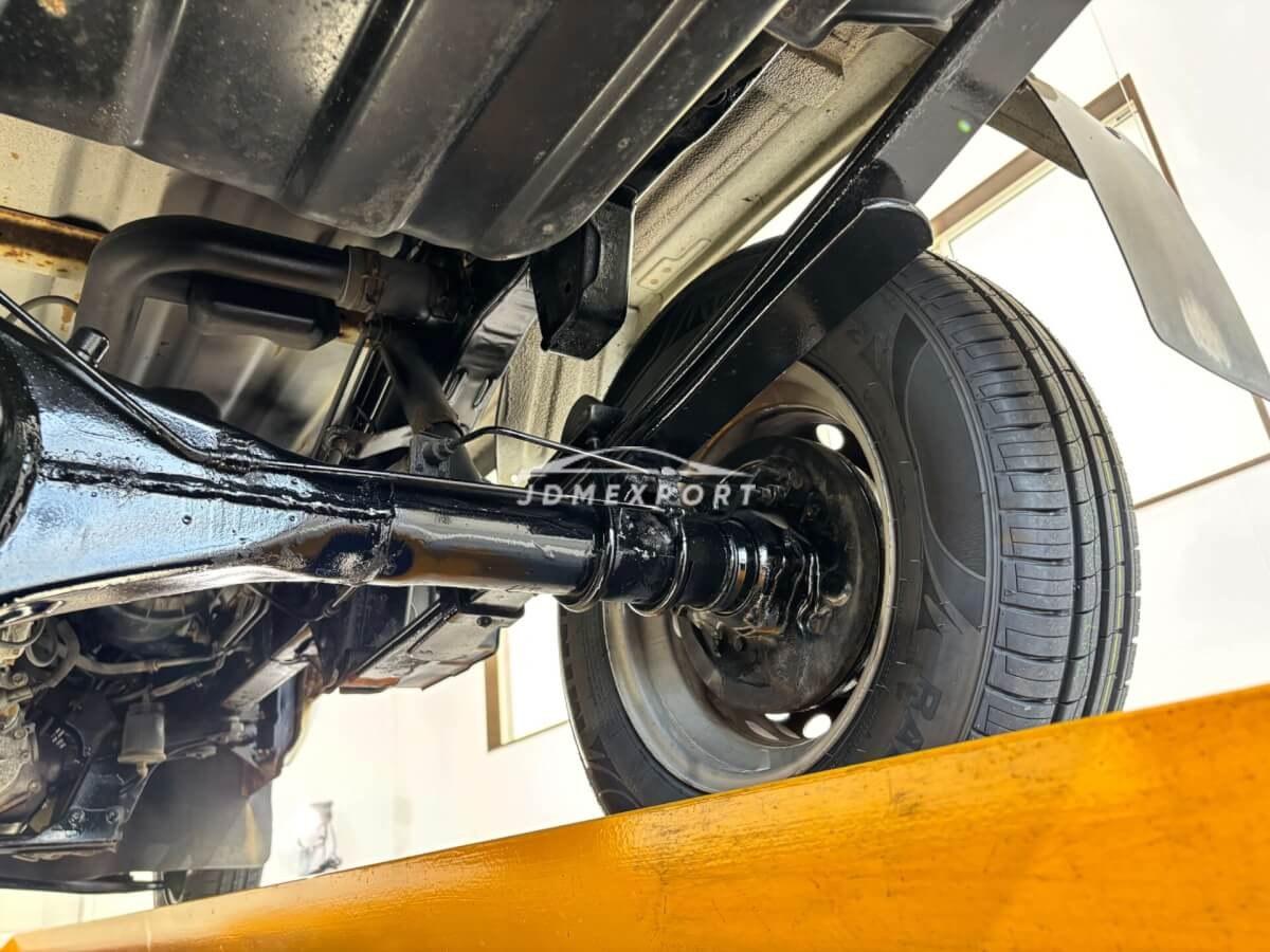 Daihatsu Hijet Truck 2000 thumbnail 22