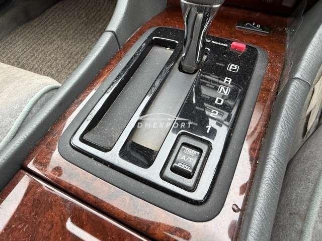 Nissan Gloria Van 1995 thumbnail 28