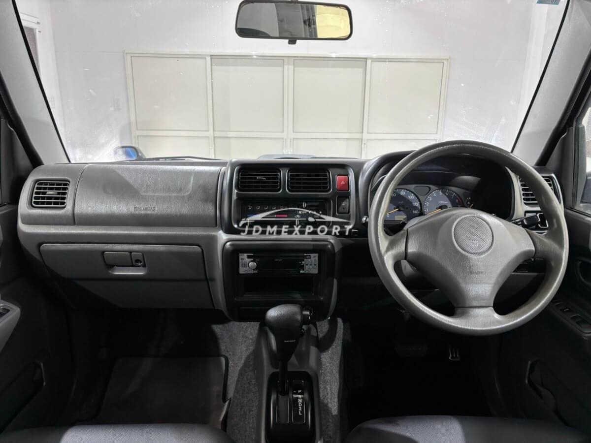 Suzuki Jimny 2000 thumbnail 11