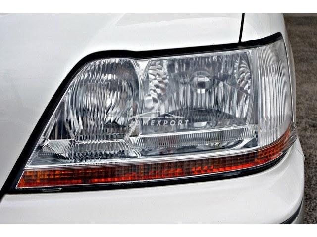 Toyota Crown Majesta 2001 thumbnail 18