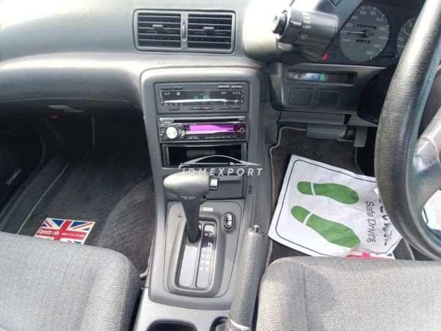Nissan Skyline 1991 thumbnail 5