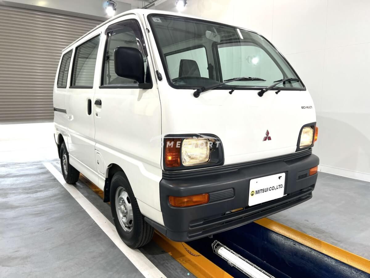 Mitsubishi Minicab Van 1998