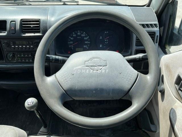 Nissan Vanette Van 2001 thumbnail 6