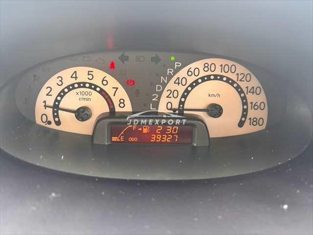 Toyota Fun Cargo 2001 thumbnail 6
