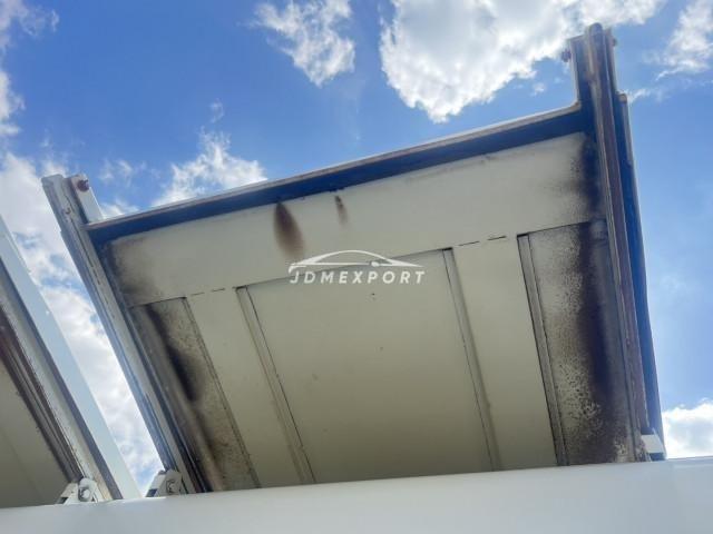 Mitsubishi Fuso Canter 2000 thumbnail 19