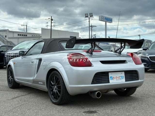 Toyota MR-S 2000 thumbnail 26