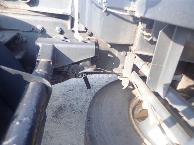 Mitsubishi Fuso Super Great 2001 thumbnail 13