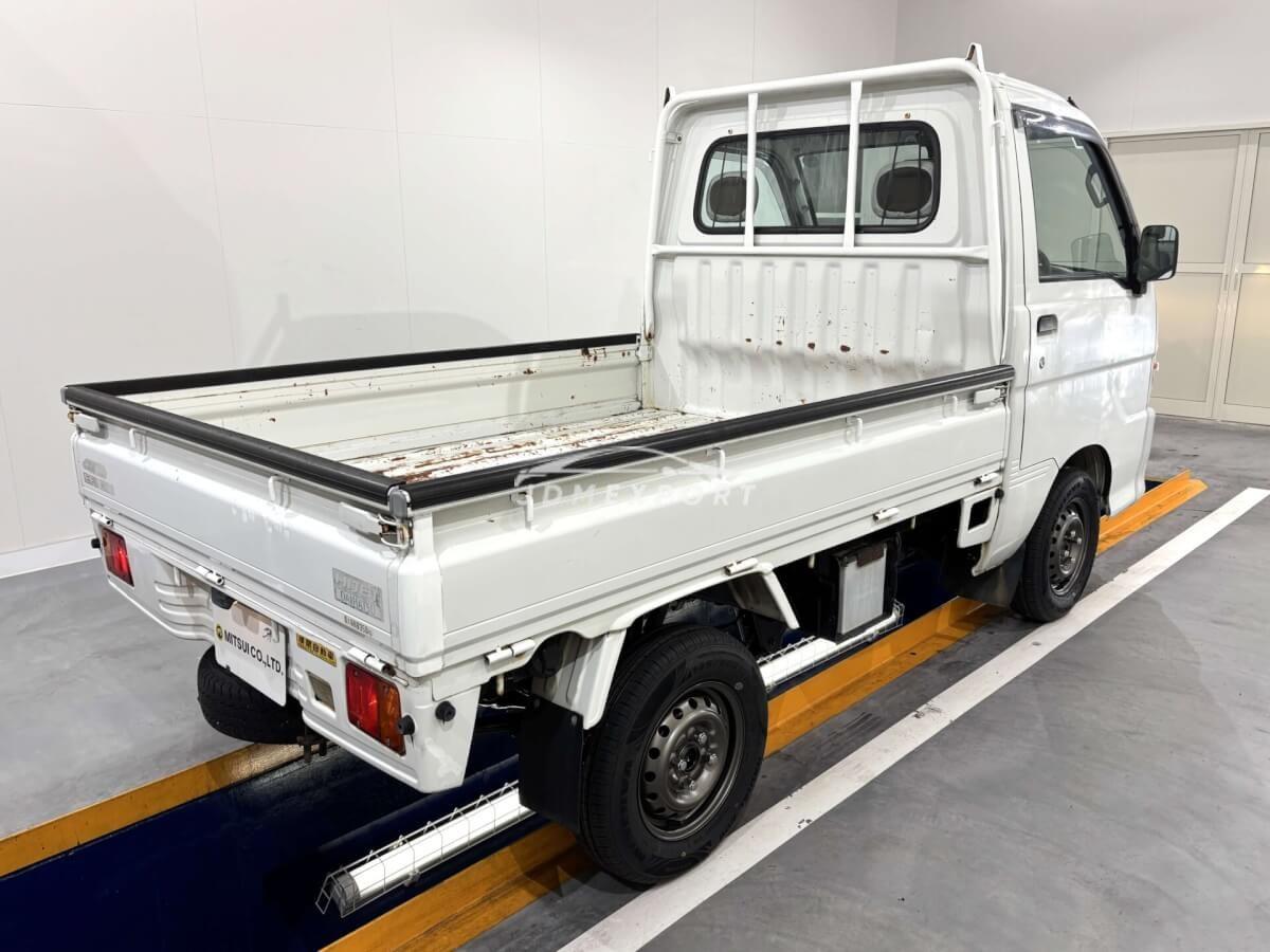 Daihatsu Hijet Truck 2000 thumbnail 5