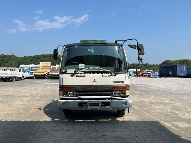 Mitsubishi Fuso Fighter 1996 thumbnail 5