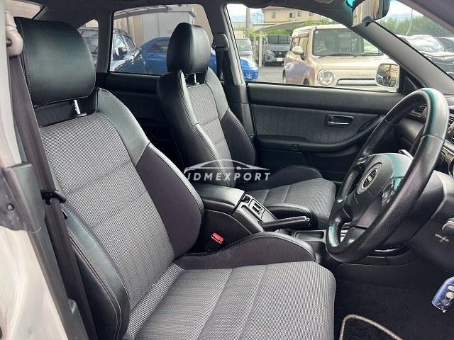 Subaru Legacy B4 2001 thumbnail 10