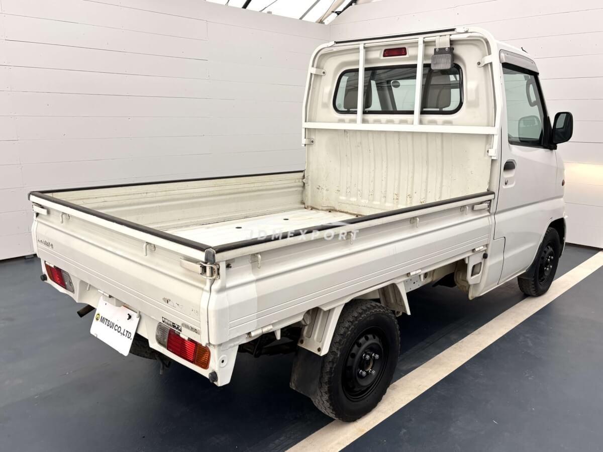 Mitsubishi Minicab Truck 2000 thumbnail 5