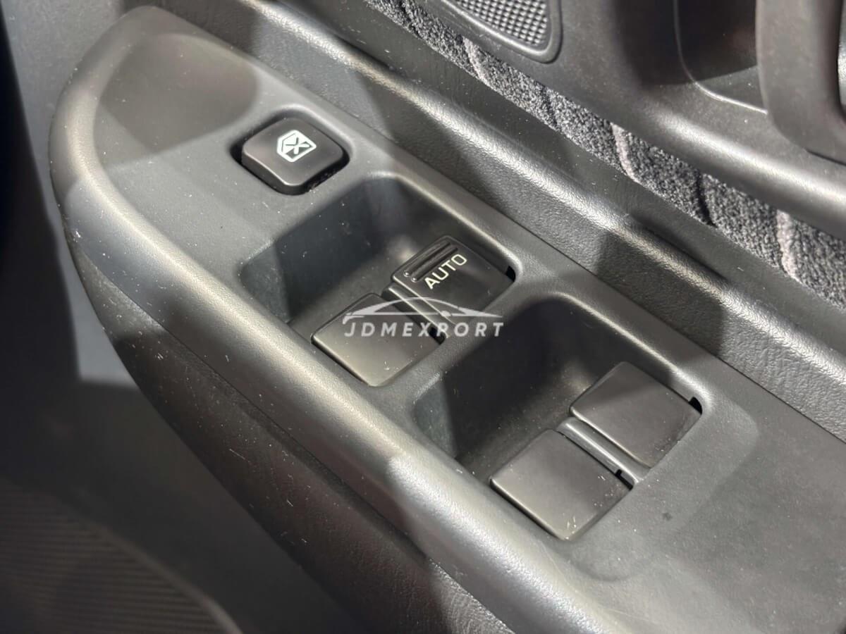 Subaru Others 2000 thumbnail 17