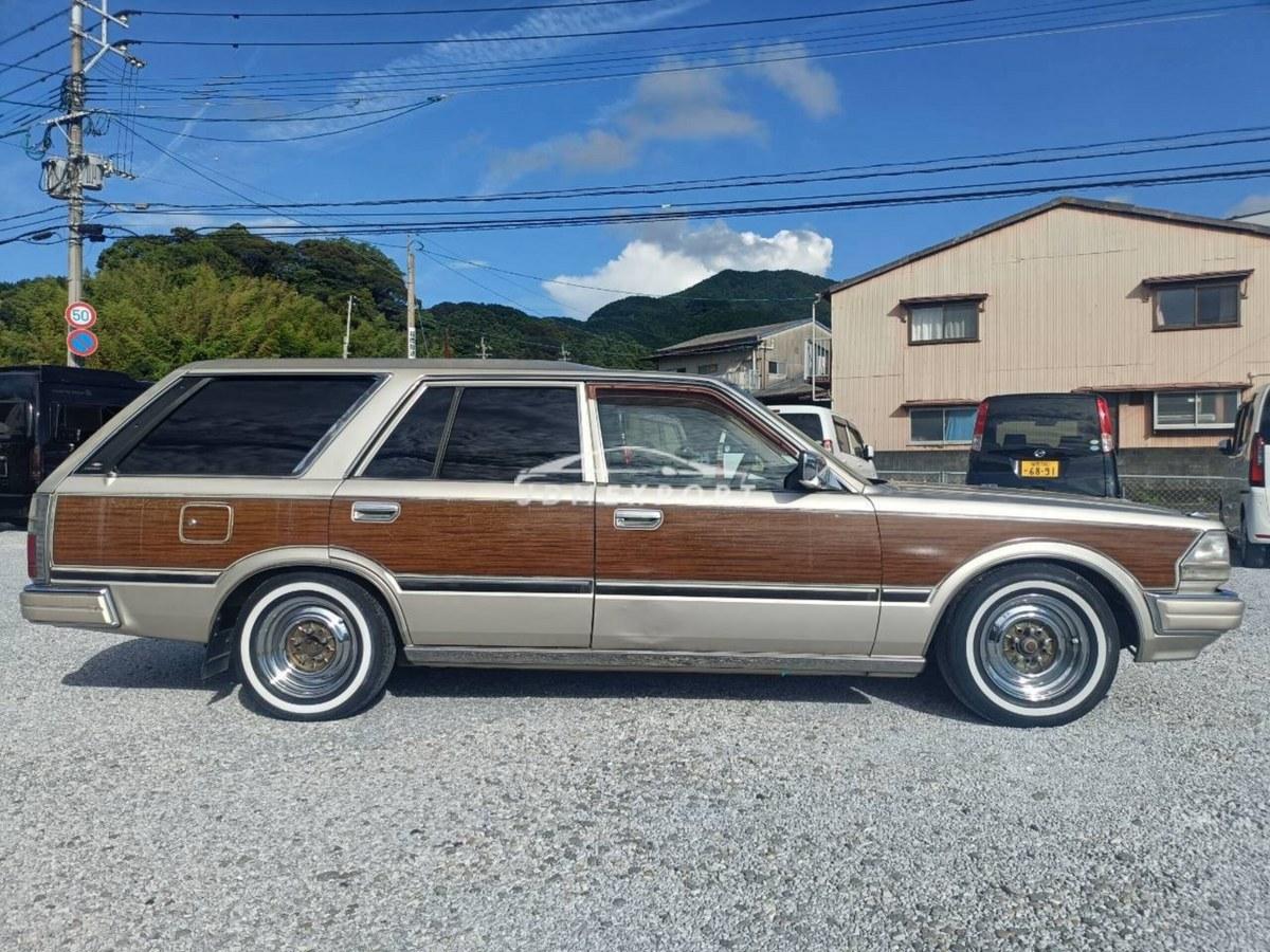 Nissan Cedric Wagon 1996 thumbnail 8