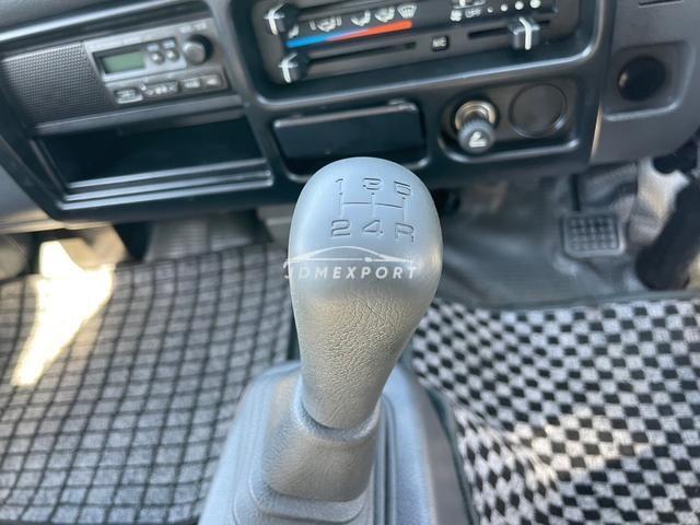 Mitsubishi Delica Truck 1997 thumbnail 30