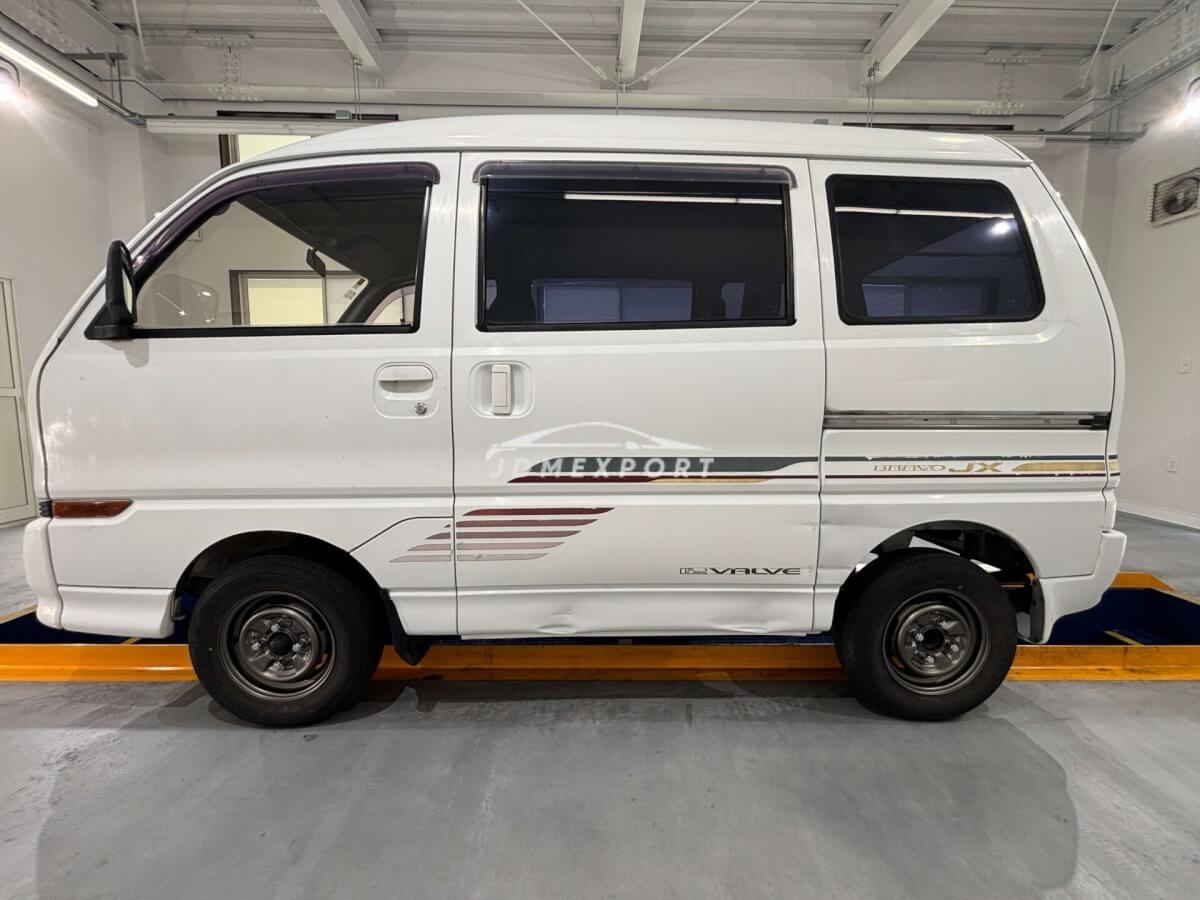 Mitsubishi Minicab Van 1993 thumbnail 4