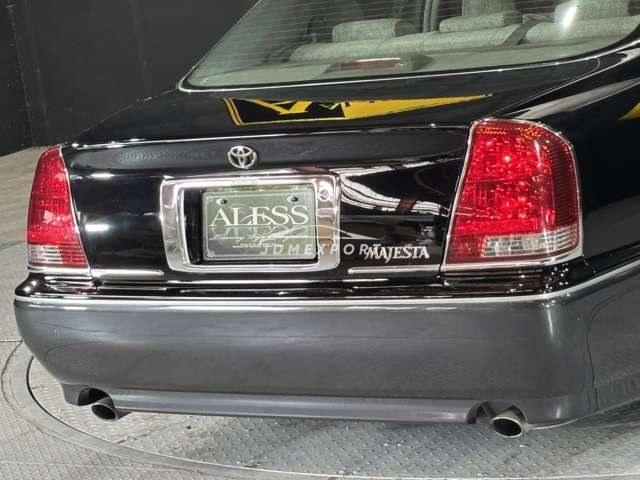 Toyota Crown Majesta 2001 thumbnail 7