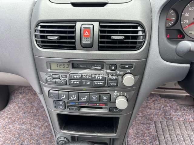 Nissan Sunny 2000 thumbnail 22