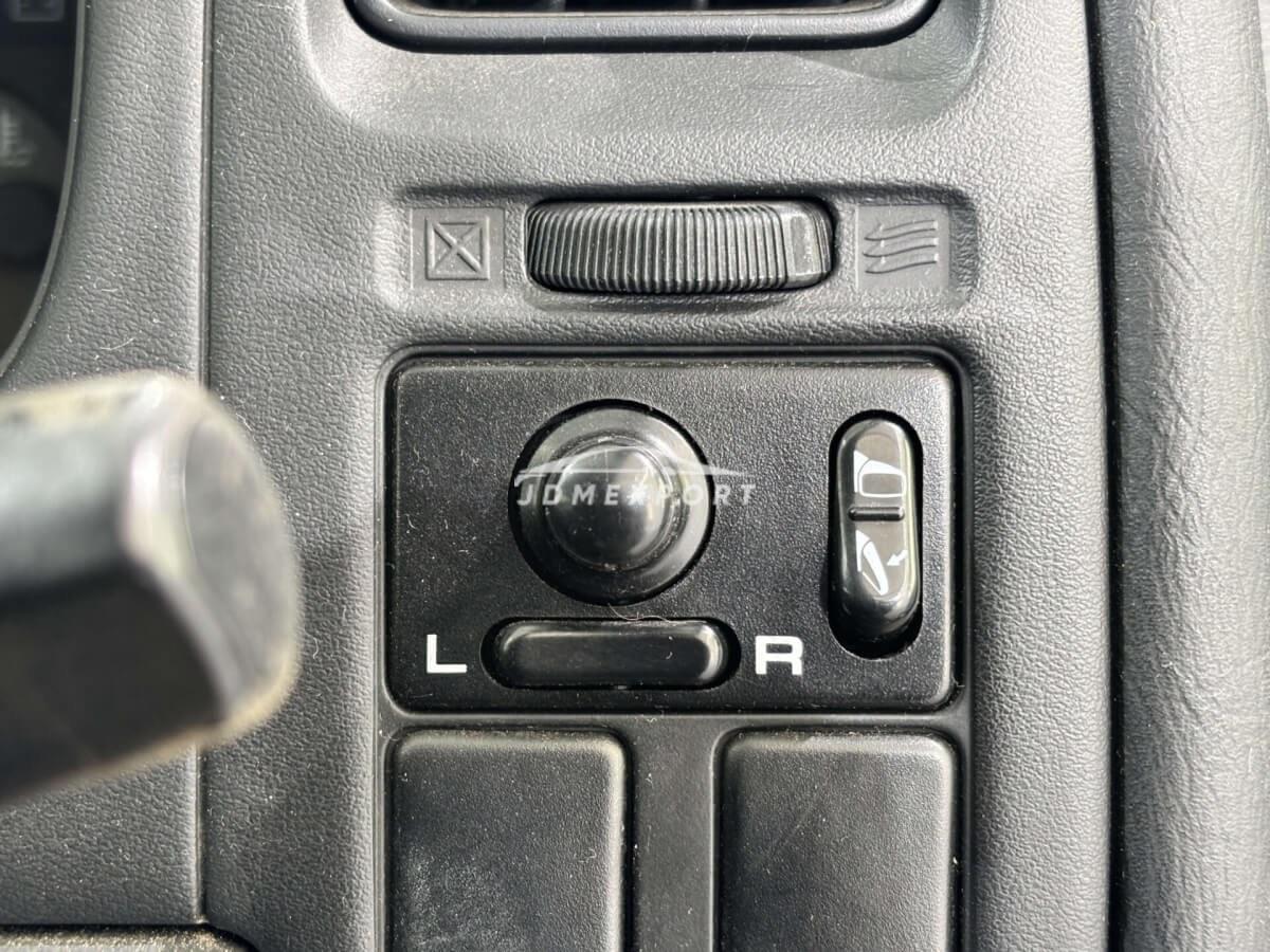 Nissan Primera 1998 thumbnail 17
