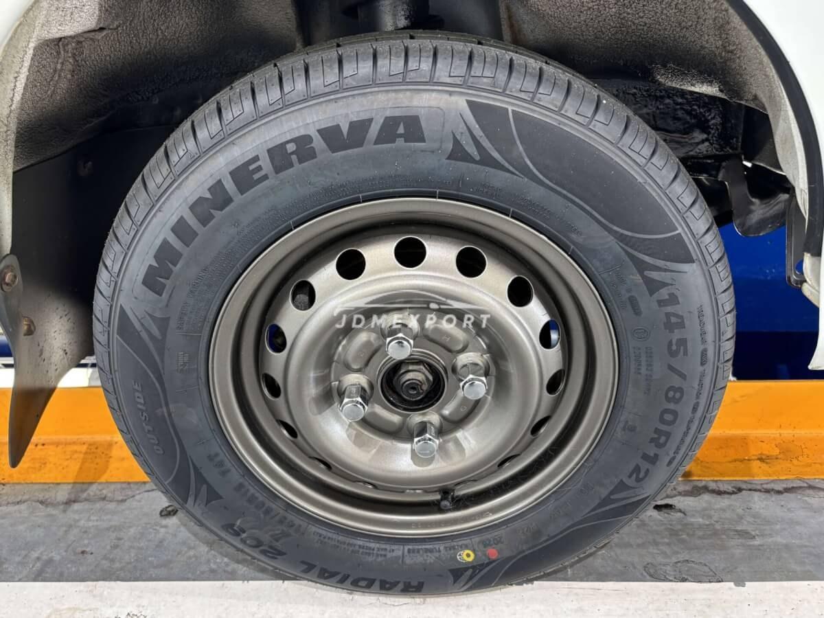 Daihatsu Hijet Truck 2000 thumbnail 15