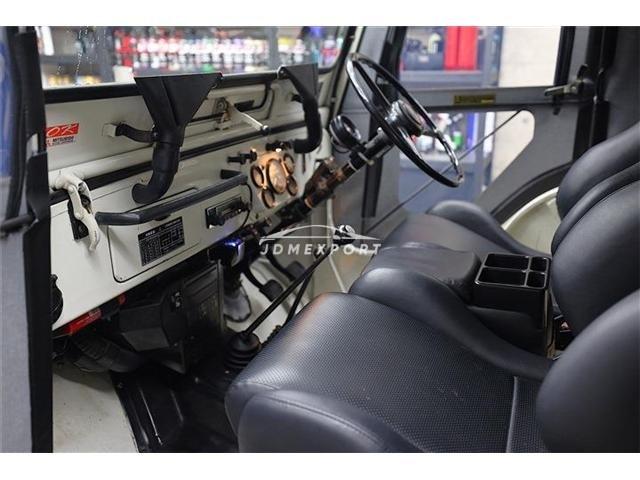 Mitsubishi Jeep 1986 thumbnail 23