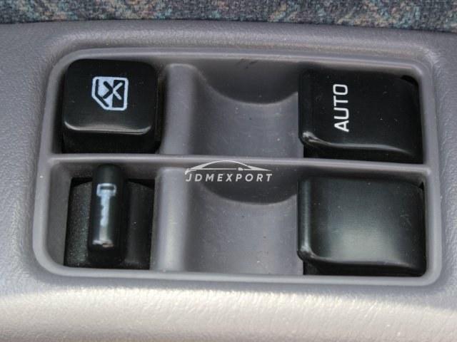 Nissan March 1996 thumbnail 17