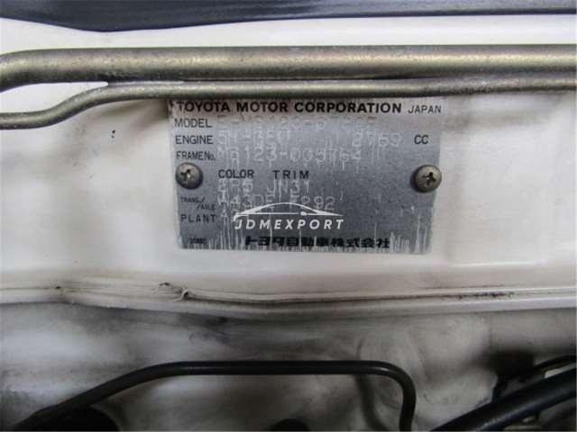 Toyota Crown 1983 thumbnail 12