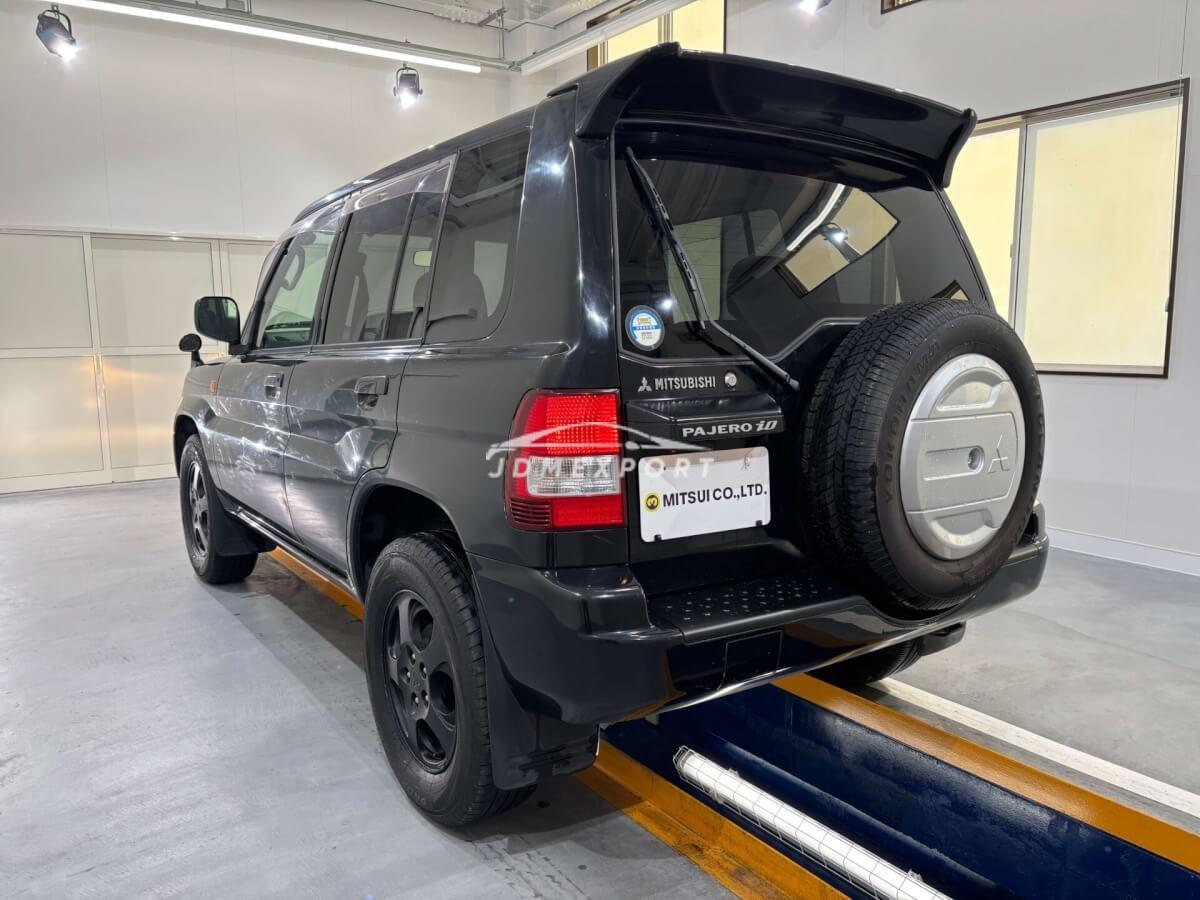 Mitsubishi Pajero iO 2000 thumbnail 5