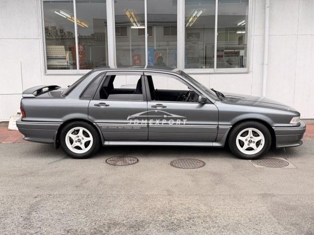 Mitsubishi Galant 1989 thumbnail 4