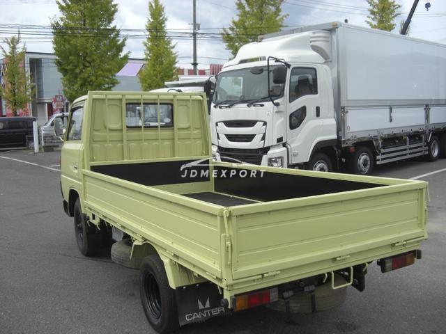 Mitsubishi Fuso Canter 1981 thumbnail 4