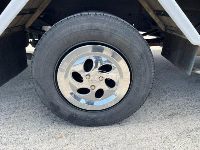 Isuzu Elf Truck 2001 thumbnail 34