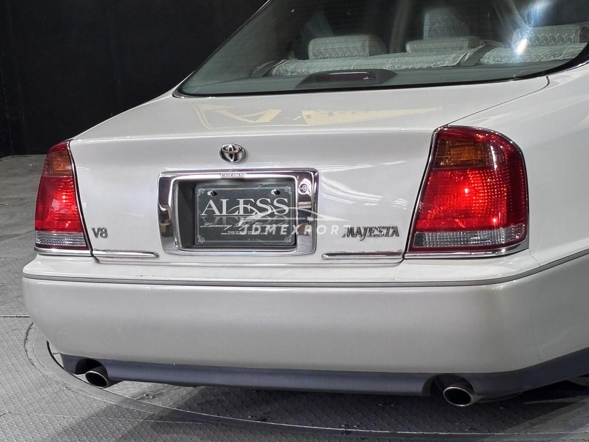 Toyota Crown Majesta 2000 thumbnail 6