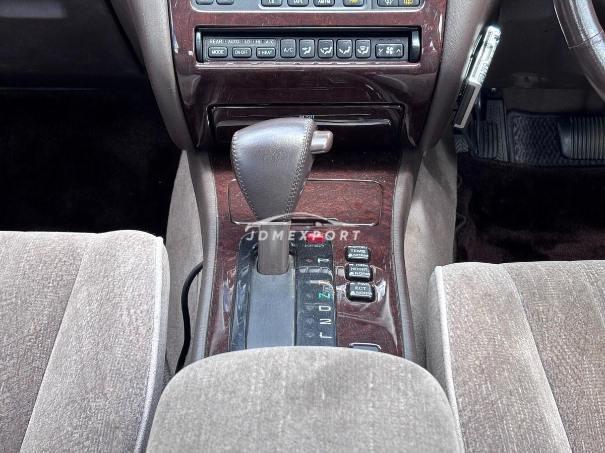 Toyota Crown Majesta 1993 thumbnail 29