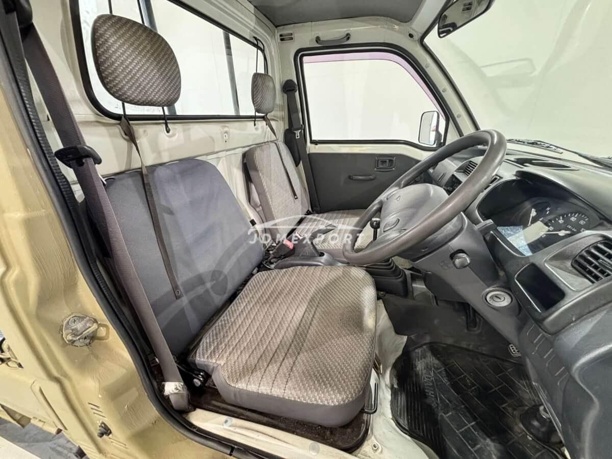Daihatsu Hijet Truck 1999 thumbnail 9