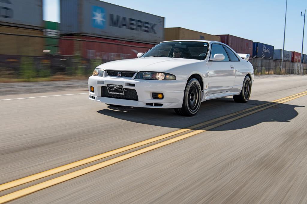 The Story of The Rarest Nissan Skyline GT-R: R33 LM - JDM Export